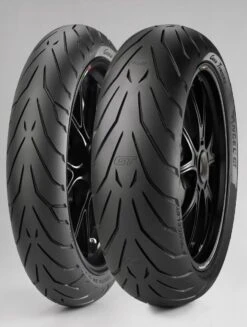 Pirelli 110/80 R19 ANGEL GT 59V Motorband